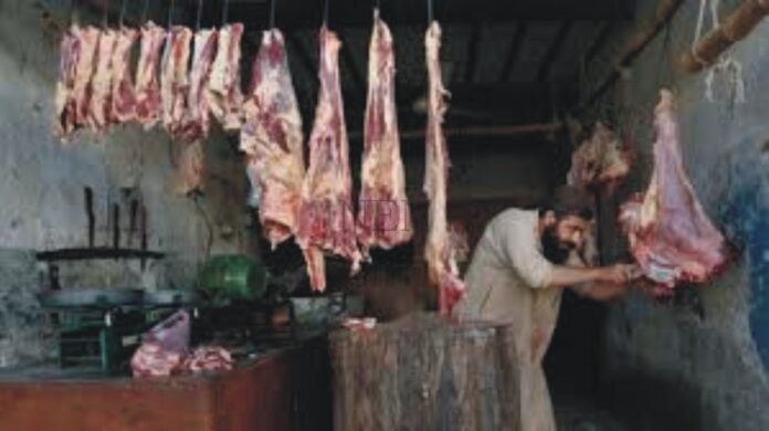 Eid-ul-Adha; Butchers started showing their mettle, increased prices, even the clumsy ones entered the fray