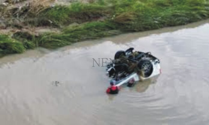 Car washed away in storm drain; After female teacher, cab driver's body also recovered