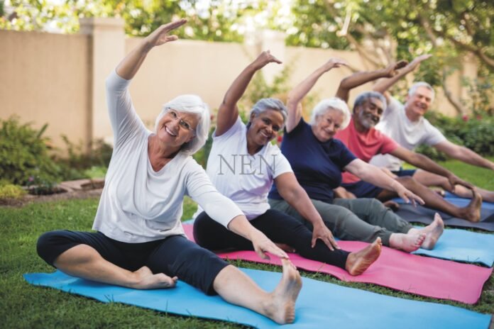 Trying to lose weight in middle age may increase lifespan