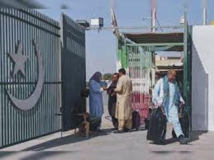 Increase in flights for pilgrims going to Iran and Iraq, decision to start free service